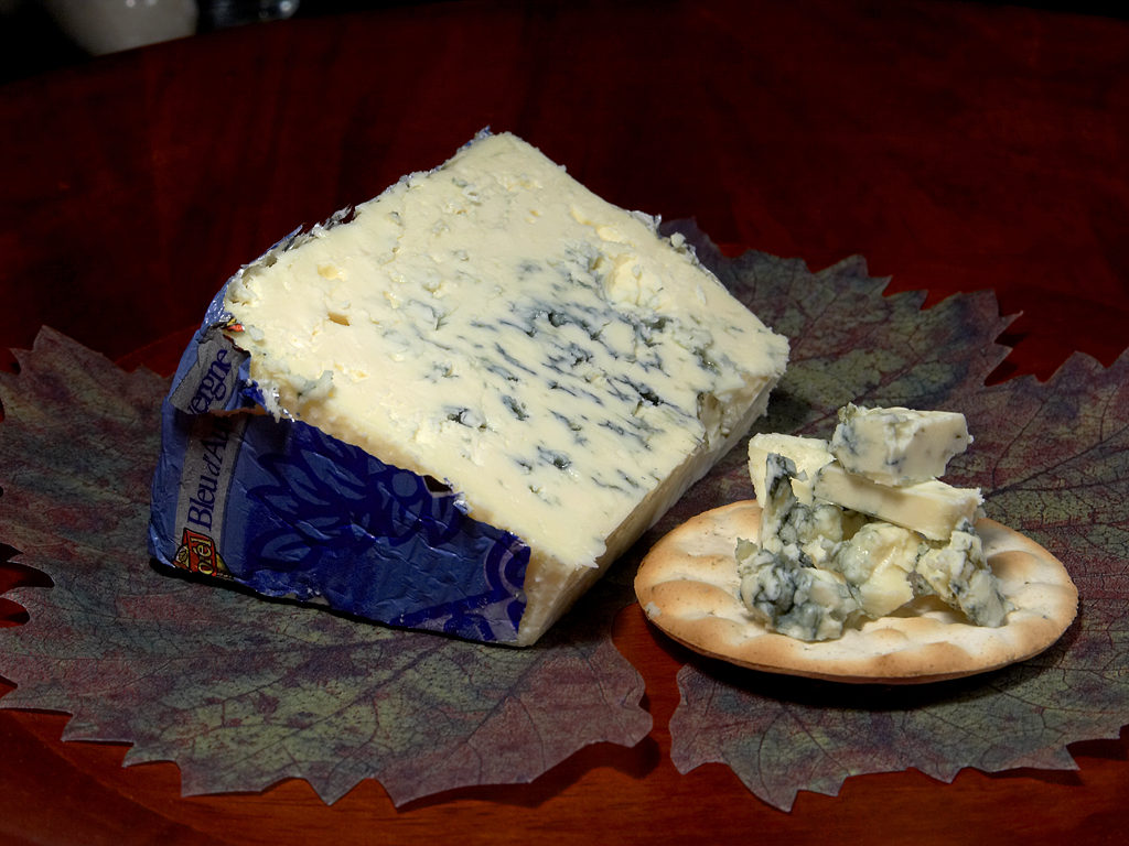 Bleu d'Auvergne : Fromage bleu AOP Bleu d'Auvergne, photo fromage français